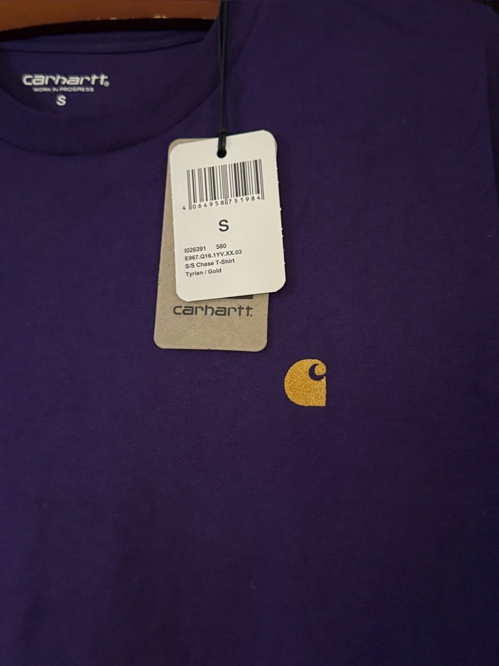 Carhartt Work in Progress Purple Short-Sleeve Logo T-Shirt WITH IMPERFECTIONS